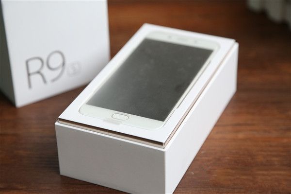 OPPO R9s配置怎么样 OPPO R9s参数详情