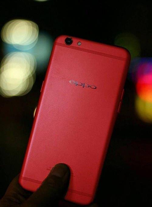 OPPOR9s红色