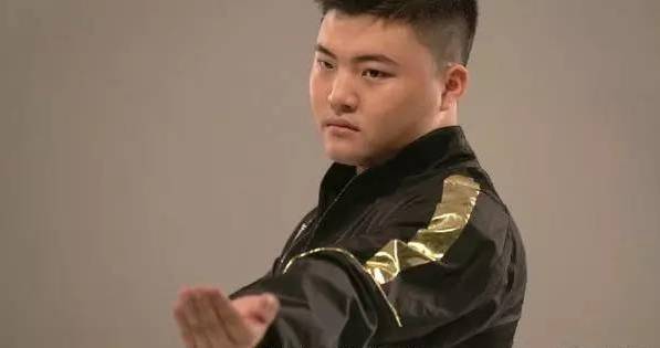 rng战队成员名单全华班阵容介绍  s7rng战队全华班人员名单分析