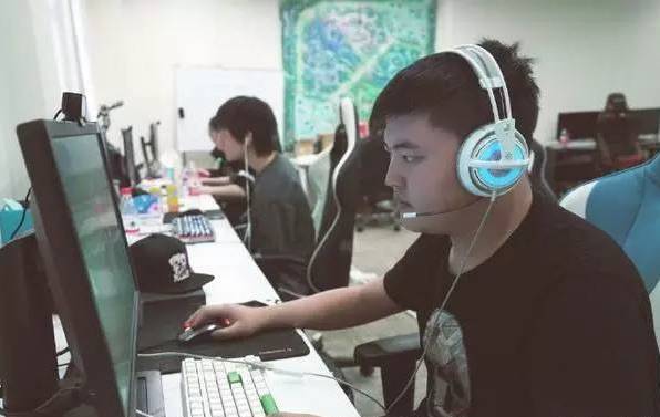 rng战队成员名单全华班阵容介绍  s7rng战队全华班人员名单分析