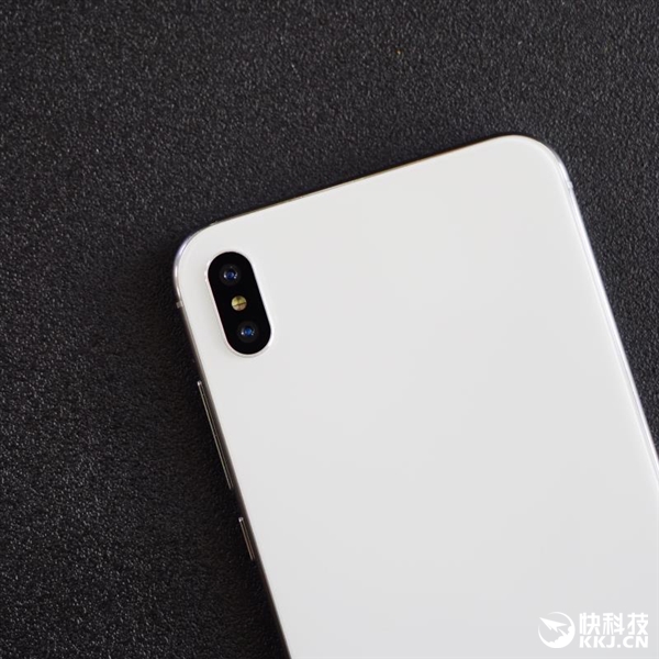 小米6真机曝光！全面屏+双摄+3D生物指纹识别