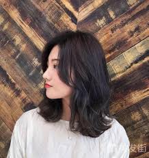 2019女生发型图片分享 2019女生流行发型图片
