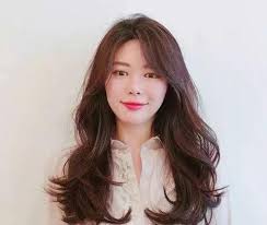 2019女生发型图片分享 2019女生流行发型图片